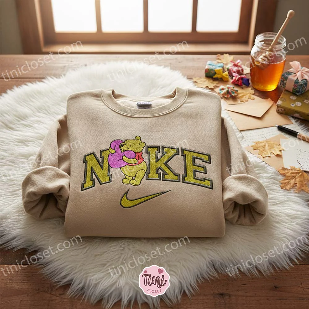 Winnie The Pooh Heart Balloon Sweatshirt, Embroidered Love Bear Top, Cute Valentine Crewneck